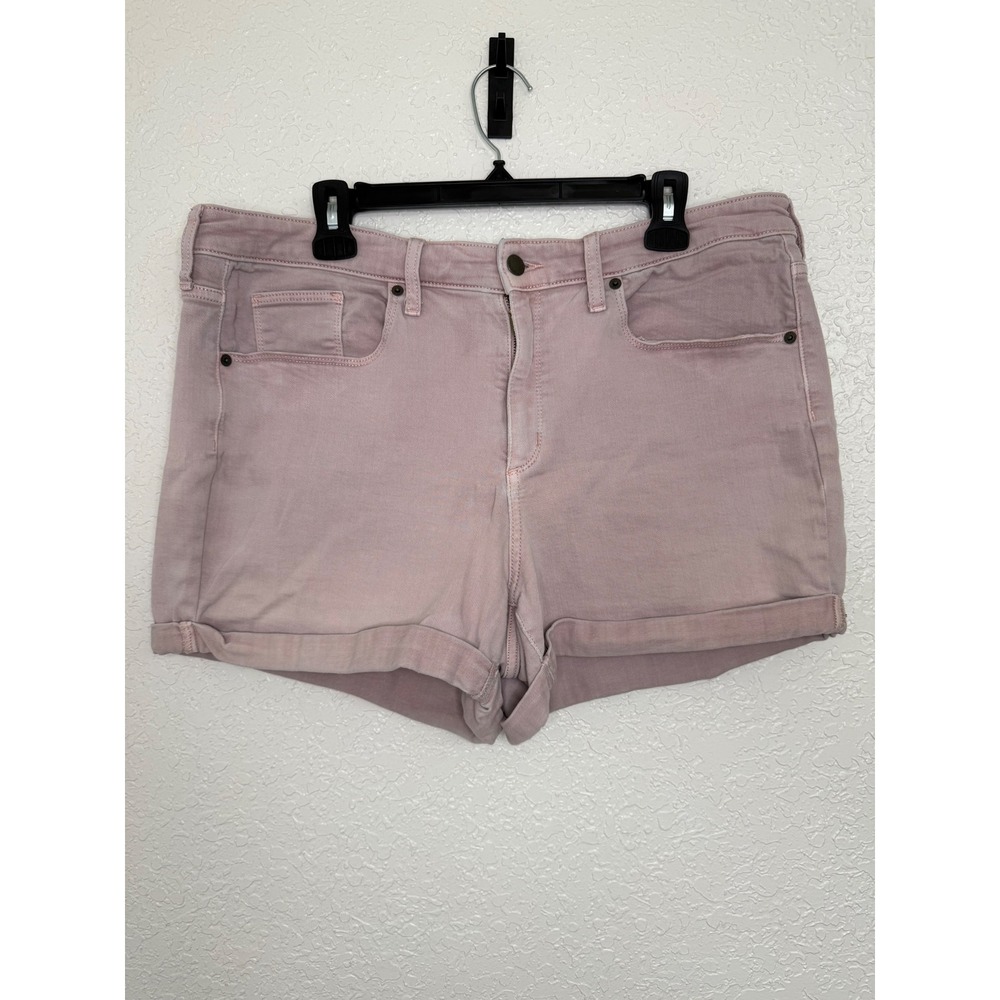 Universal Thread Womens High Rise Midi Denim Shorts Pink Size 16/33 Dusty Rose